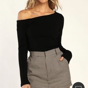 Popular Babe Black Ribbed Knit Asymmetrical Long Sleeve Top Small